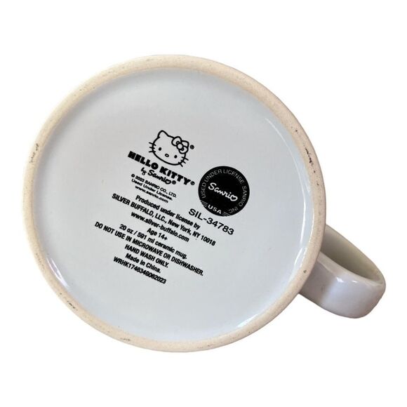 NEW!! Hello Kitty Halloween Black Cat Trick or Treat Mug - Picture 5 of 5